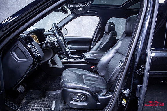 Land Rover Range Rover 10 of 30