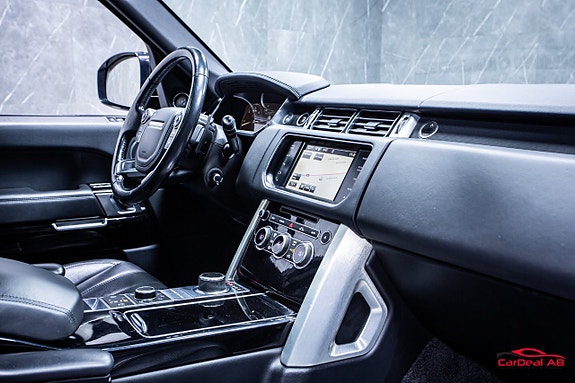 Land Rover Range Rover 13 of 30