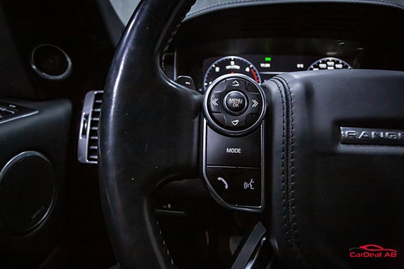 Land Rover Range Rover 20 of 28