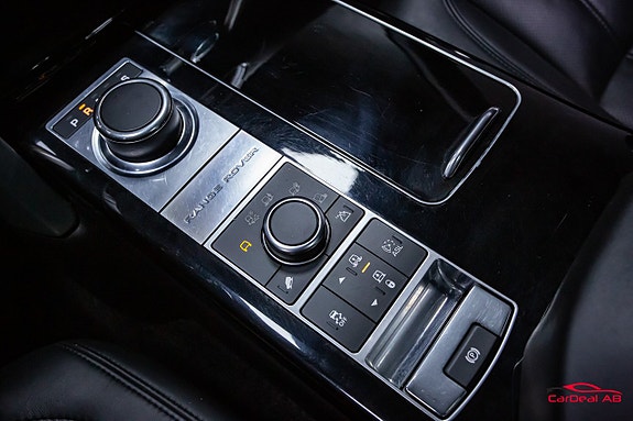 Land Rover Range Rover 25 of 28