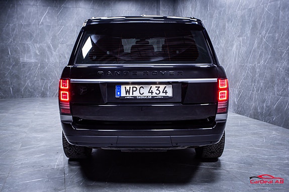 Land Rover Range Rover 6 of 30