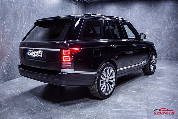 Land Rover Range Rover 7 of 30