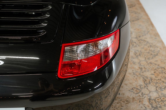 Porsche 911 10 of 30