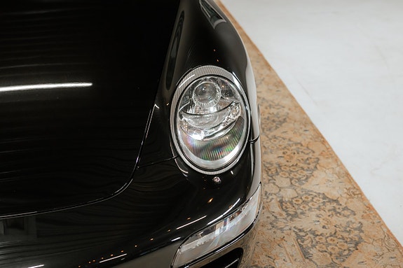 Porsche 911 3 of 5