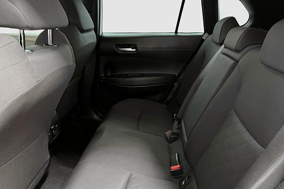 Toyota Corolla Cross 10 of 13