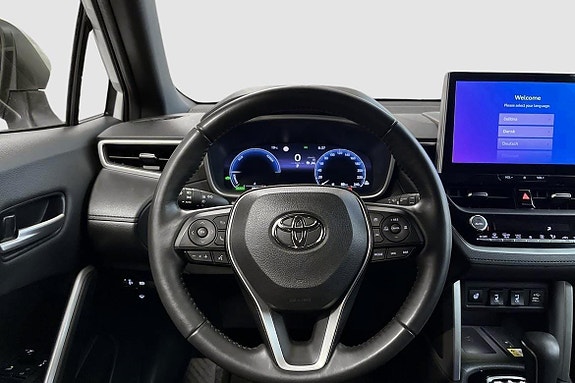 Toyota Corolla Cross 12 of 13