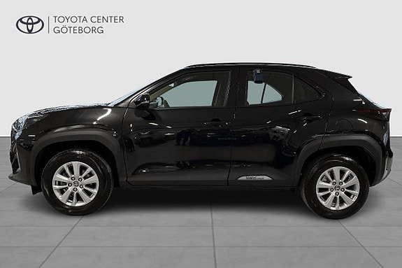 Toyota Yaris Cross 4 of 12