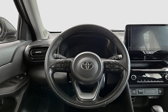Toyota Yaris Cross 11 of 12