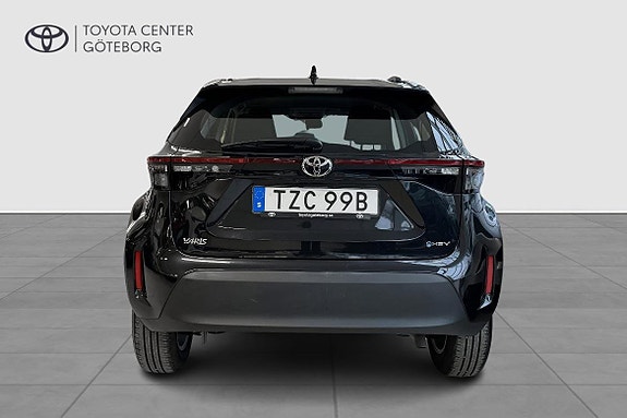 Toyota Yaris Cross 6 of 12