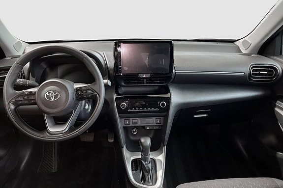 Toyota Yaris Cross 10 of 12