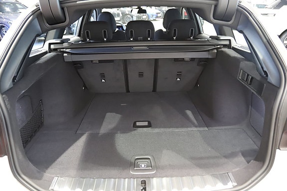 BMW 320d 10 of 11