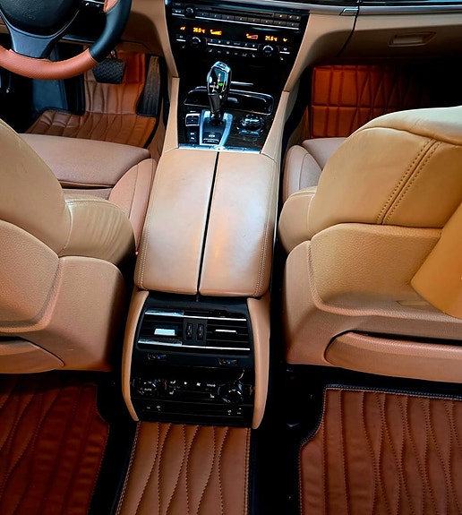 BMW 750Li 22 of 30