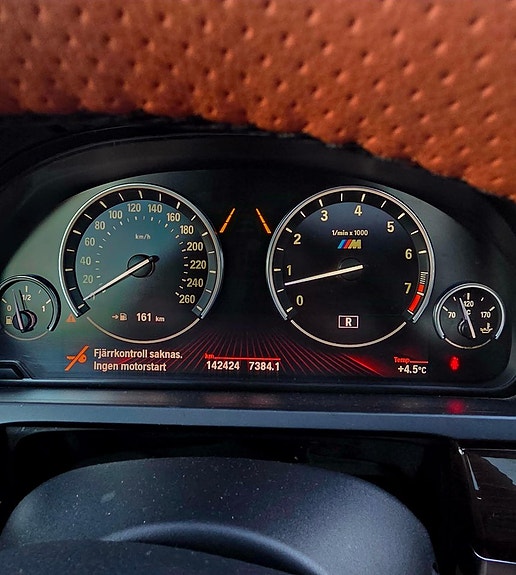 BMW 750Li 28 of 30