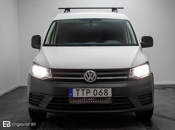 Volkswagen Caddy Maxi 2 of 5