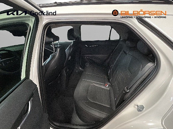 Kia Niro 9 of 16
