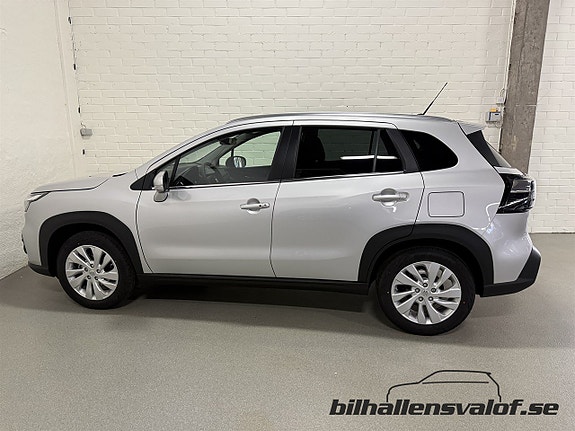 Suzuki S-Cross 9 of 12
