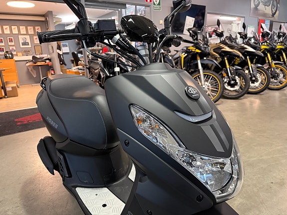 Peugeot Kisbee S Naked Streetzone #KAMPANJPRIS# 8 of 12