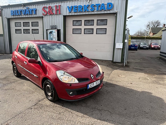 Renault Clio 4 of 5