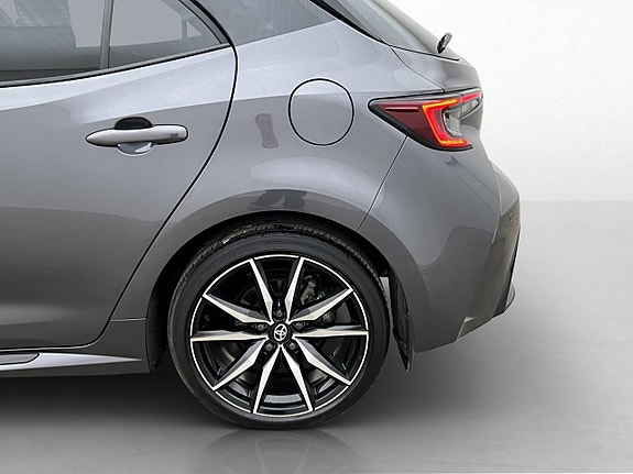 Toyota Corolla 29 of 30