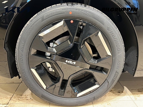 Kia EV3 16 of 19