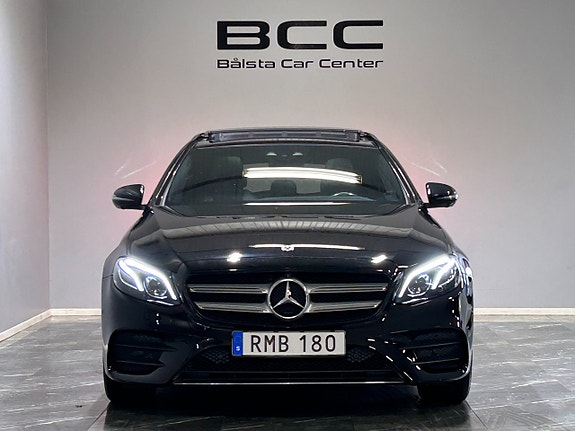 Mercedes-Benz E220 d 2 of 5
