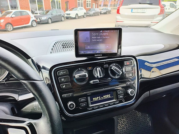 Volkswagen UP! 12 of 14