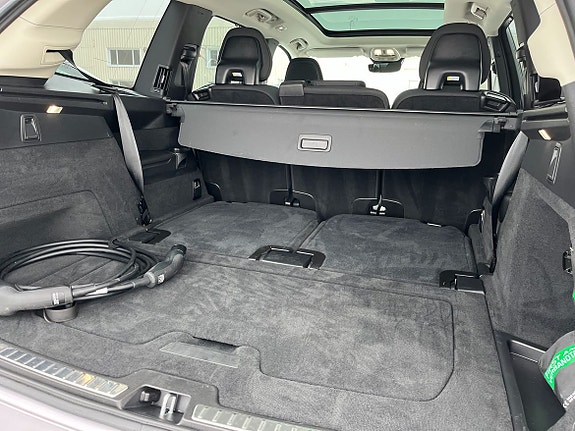 Volvo XC90 20 of 20