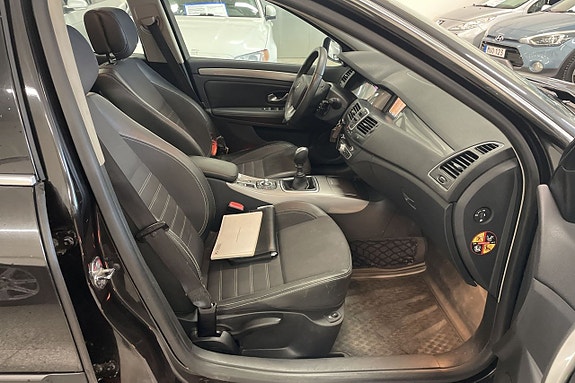 Renault Laguna 12 of 14