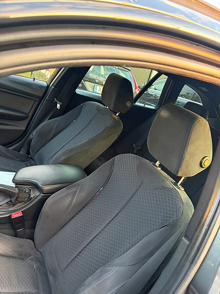 BMW 320d 4 of 4