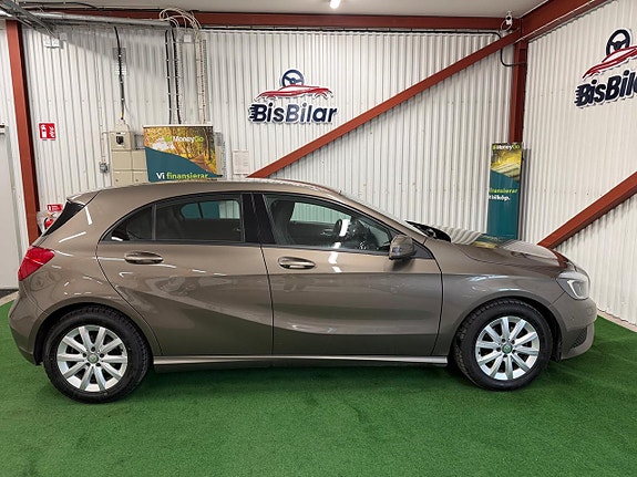Mercedes-Benz A180 5 of 5