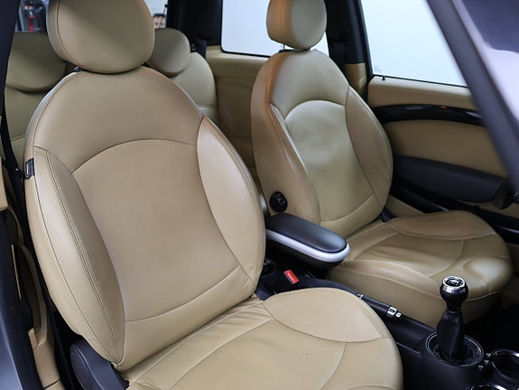 MINI Cooper S 18 of 21