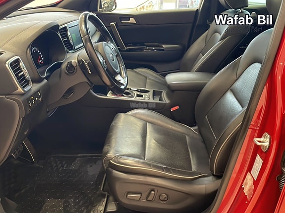 Kia Sportage 8 of 14