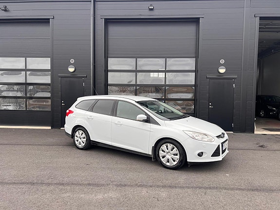 Ford Focus 5 of 8