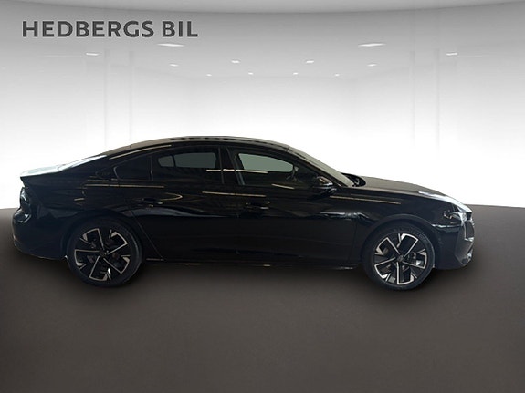 Peugeot 508 2 of 5