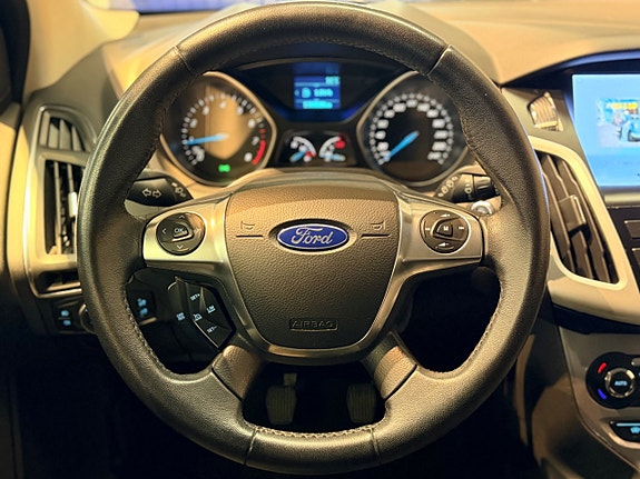 Ford Focus 13 of 26