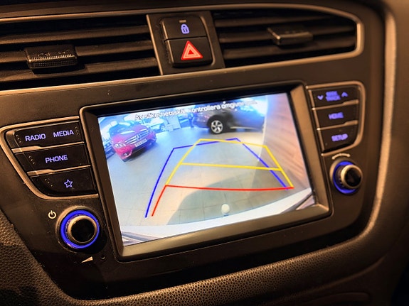 Hyundai i20 16 of 30