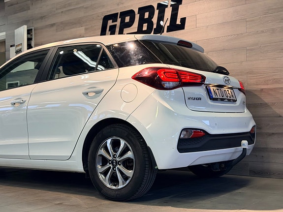 Hyundai i20 6 of 30