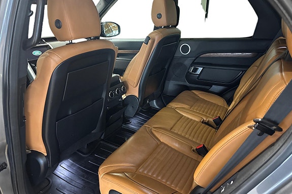 Land Rover Discovery 23 of 27
