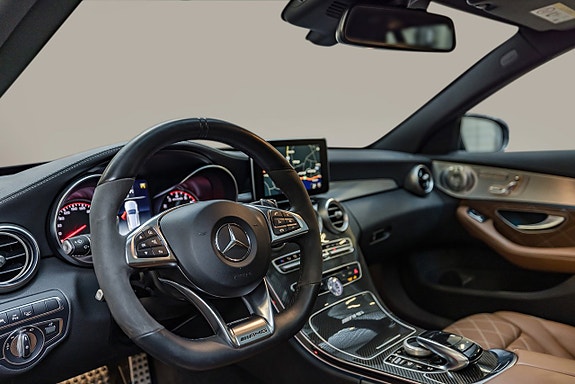 Mercedes-Benz AMG C63 S 11 of 30