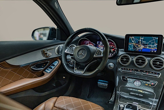 Mercedes-Benz AMG C63 S 20 of 30