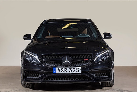 Mercedes-Benz AMG C63 S 2 of 5