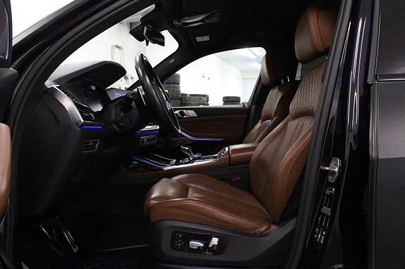 BMW X7 10 of 30