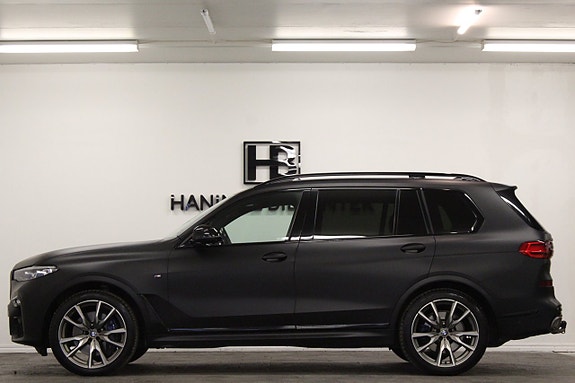 BMW X7 8 of 30