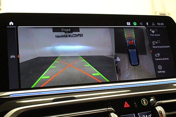 BMW X7 20 of 30