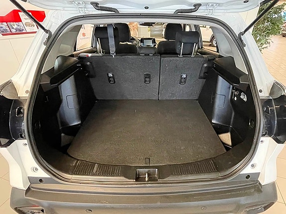 Suzuki S-Cross 7 of 7