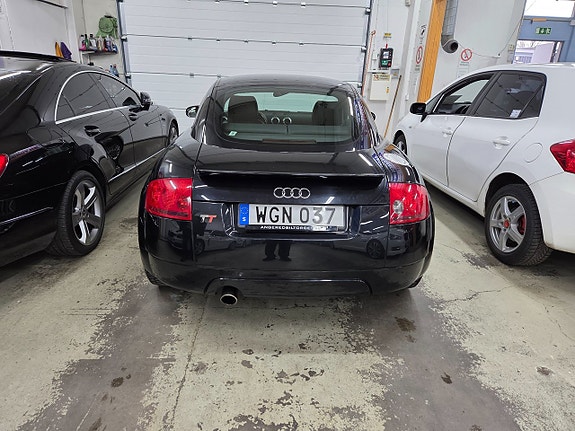 Audi TT 7 of 14