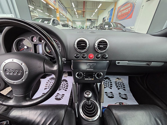 Audi TT 14 of 14