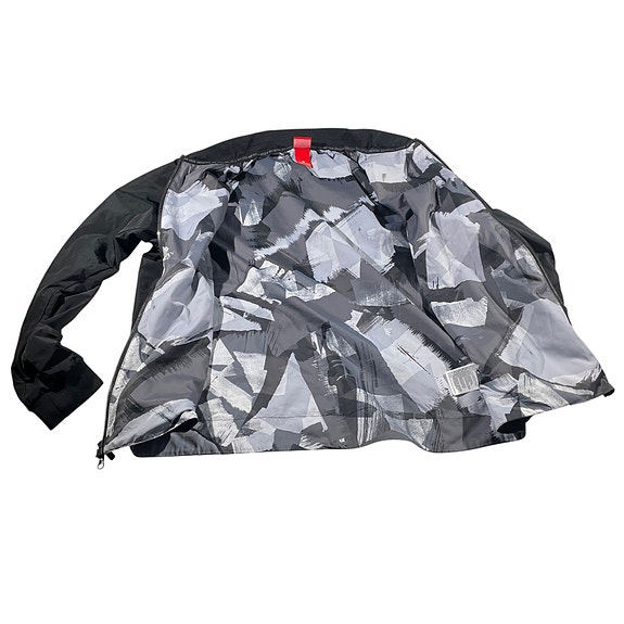 Product image 12 of 16