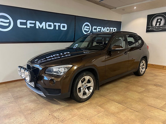BMW X1 2 of 5
