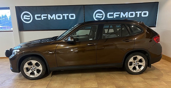 BMW X1 3 of 5